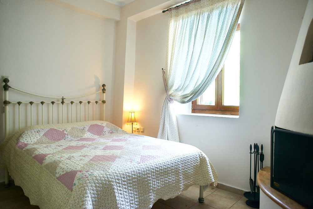 Triantafillies Guesthouse Портария Экстерьер фото