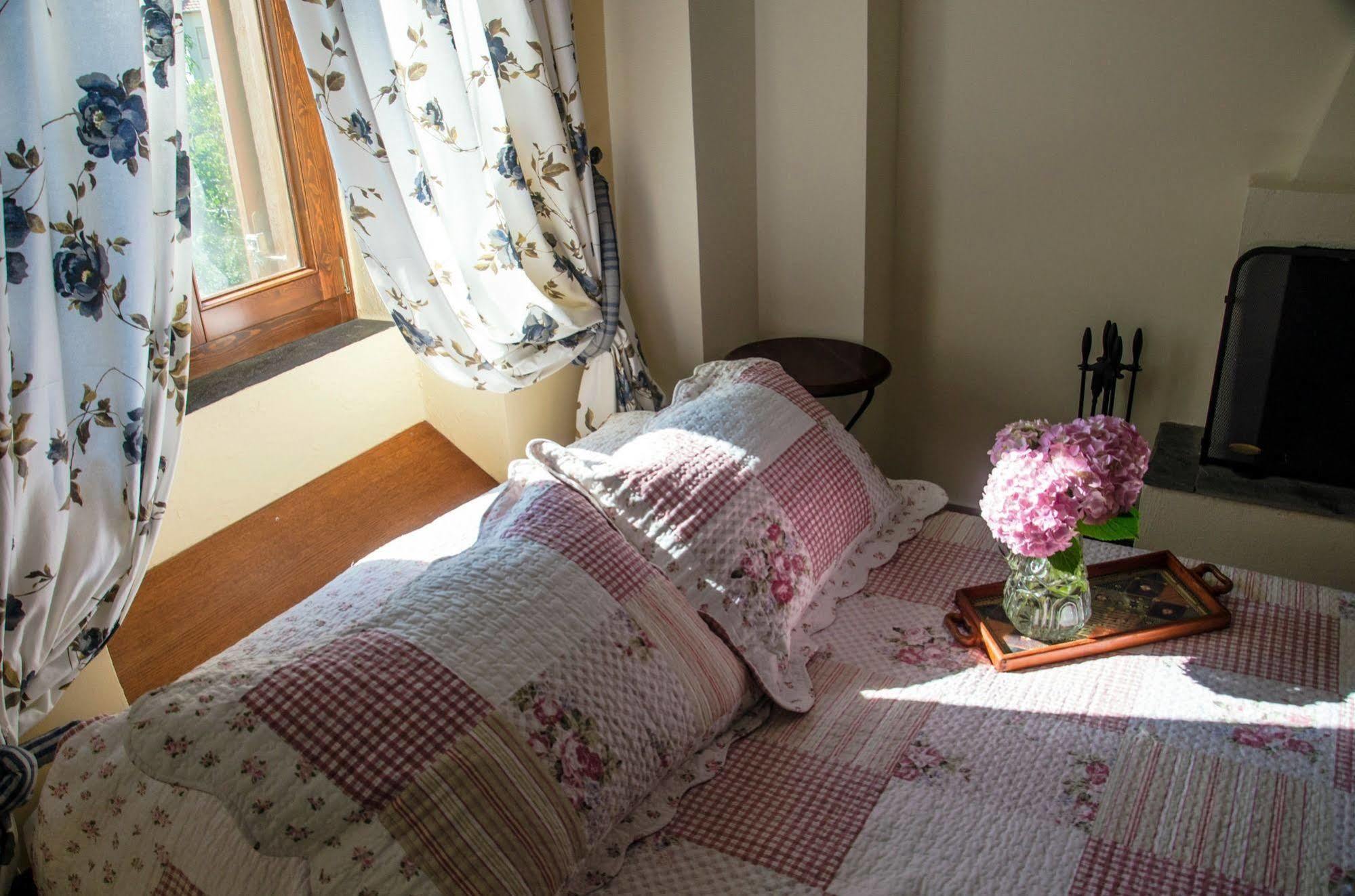Triantafillies Guesthouse Портария Экстерьер фото