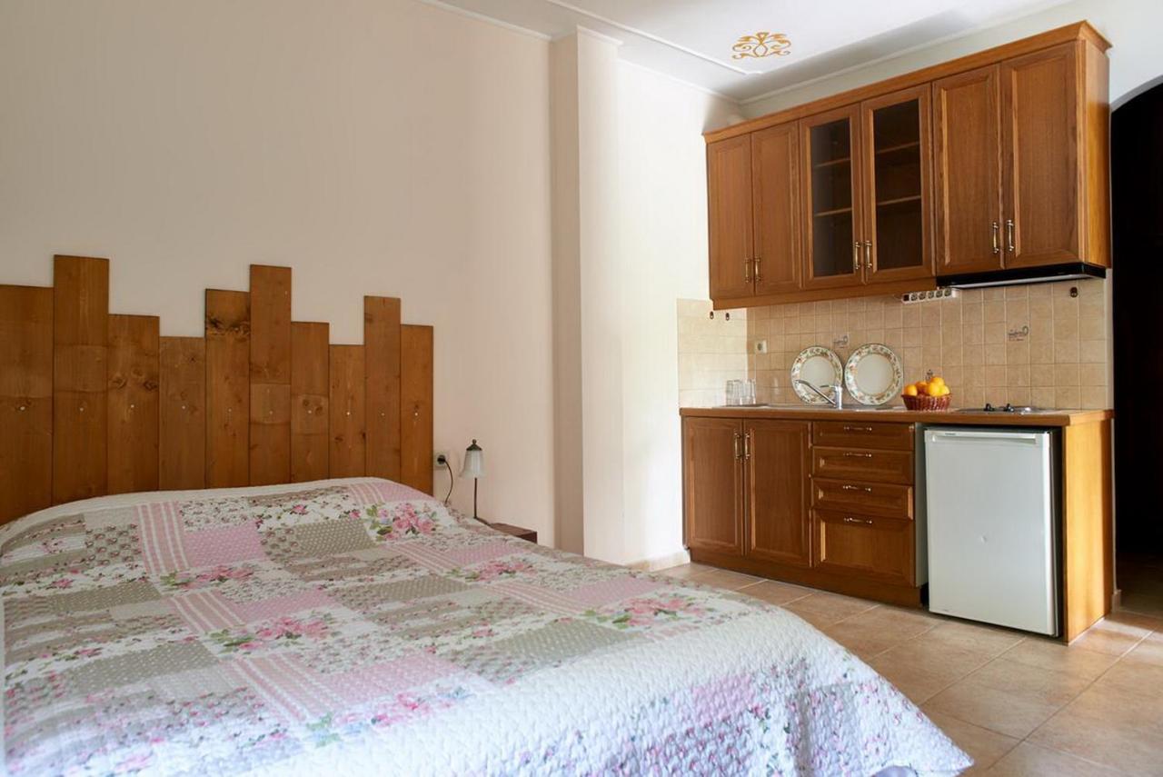 Triantafillies Guesthouse Портария Экстерьер фото